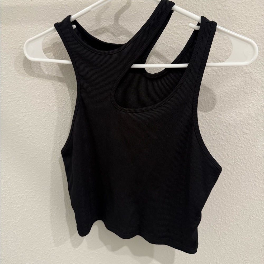 Black Sleeveless Women's Top